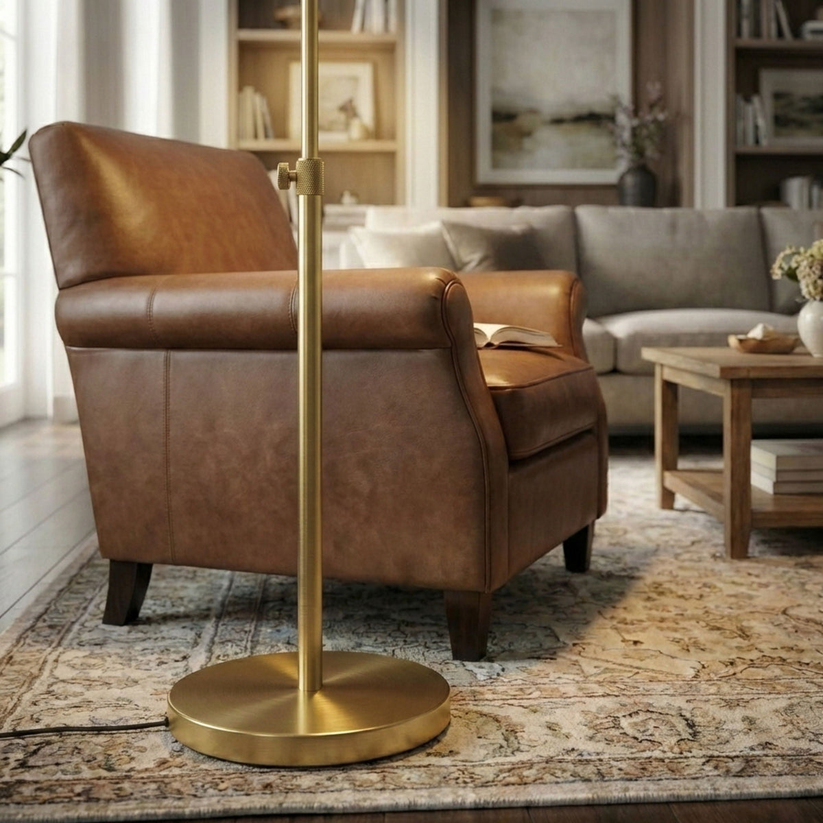 Floor Lamp With On / Off Switch Adjustable LED Round Base - Gold