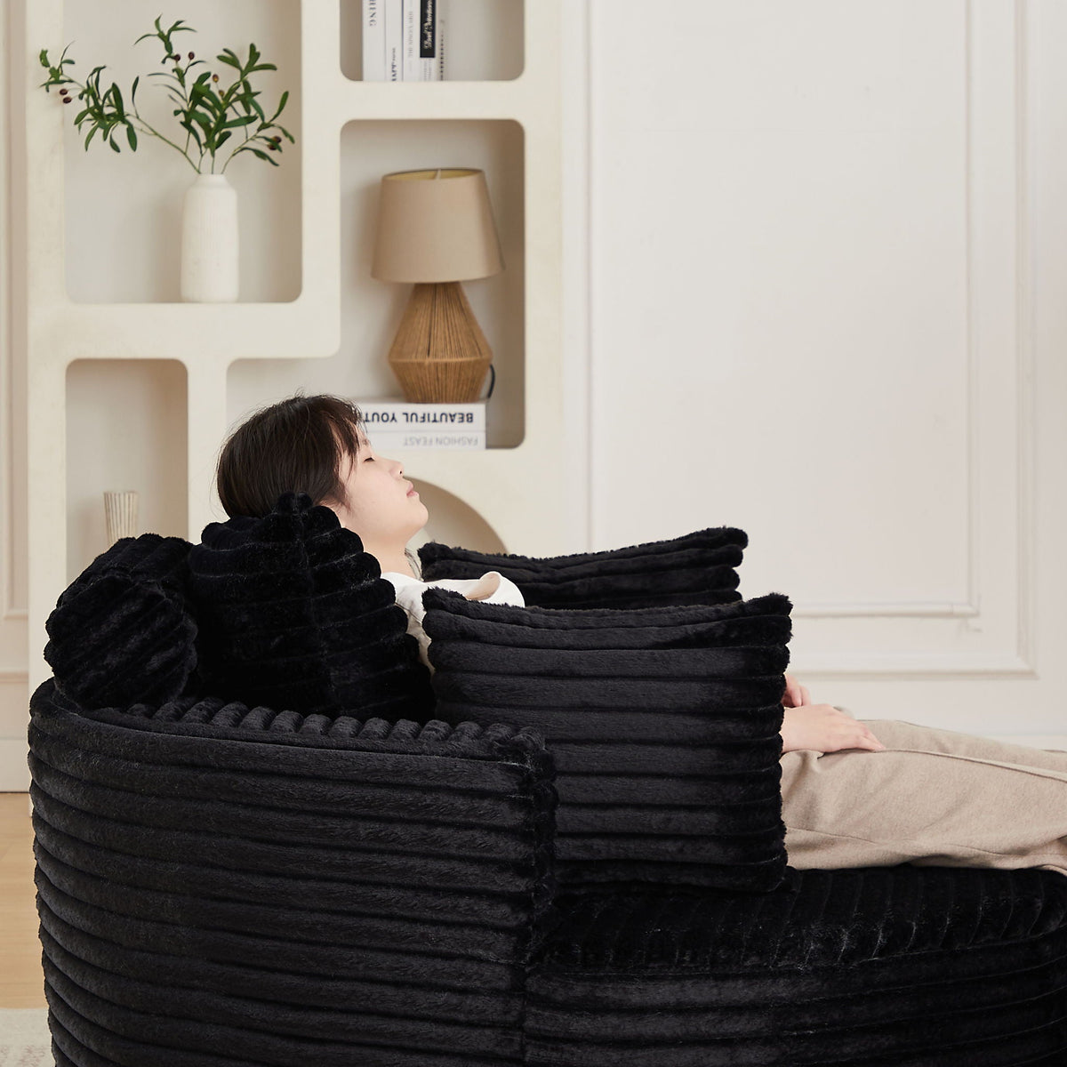 Modern Single Sofa With Backrest Pillow