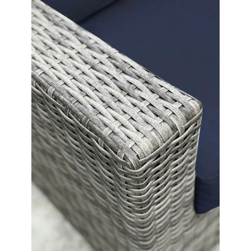 Outdoor Patio Chair With Cushions