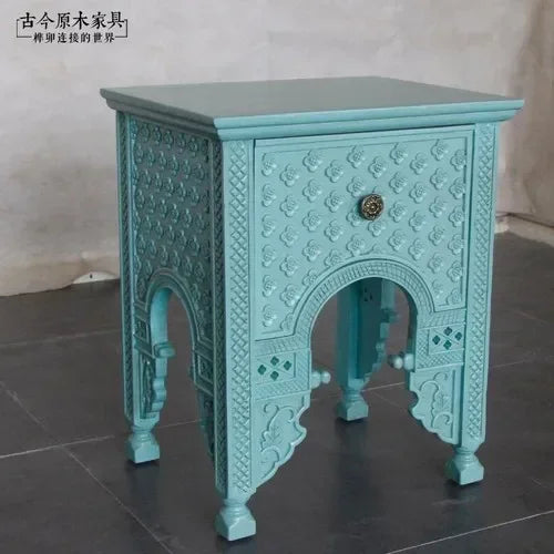 U18 Southeast Asian Solid Wood Bedside Table – Organic Natural Log Side Table