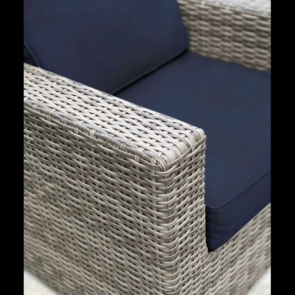 Outdoor Patio Chair With Cushions