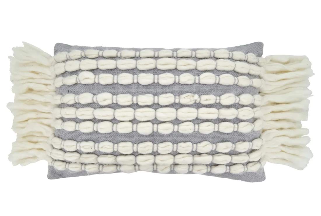 Tasseled Design Pure Cotton Decorative Throw Pillow