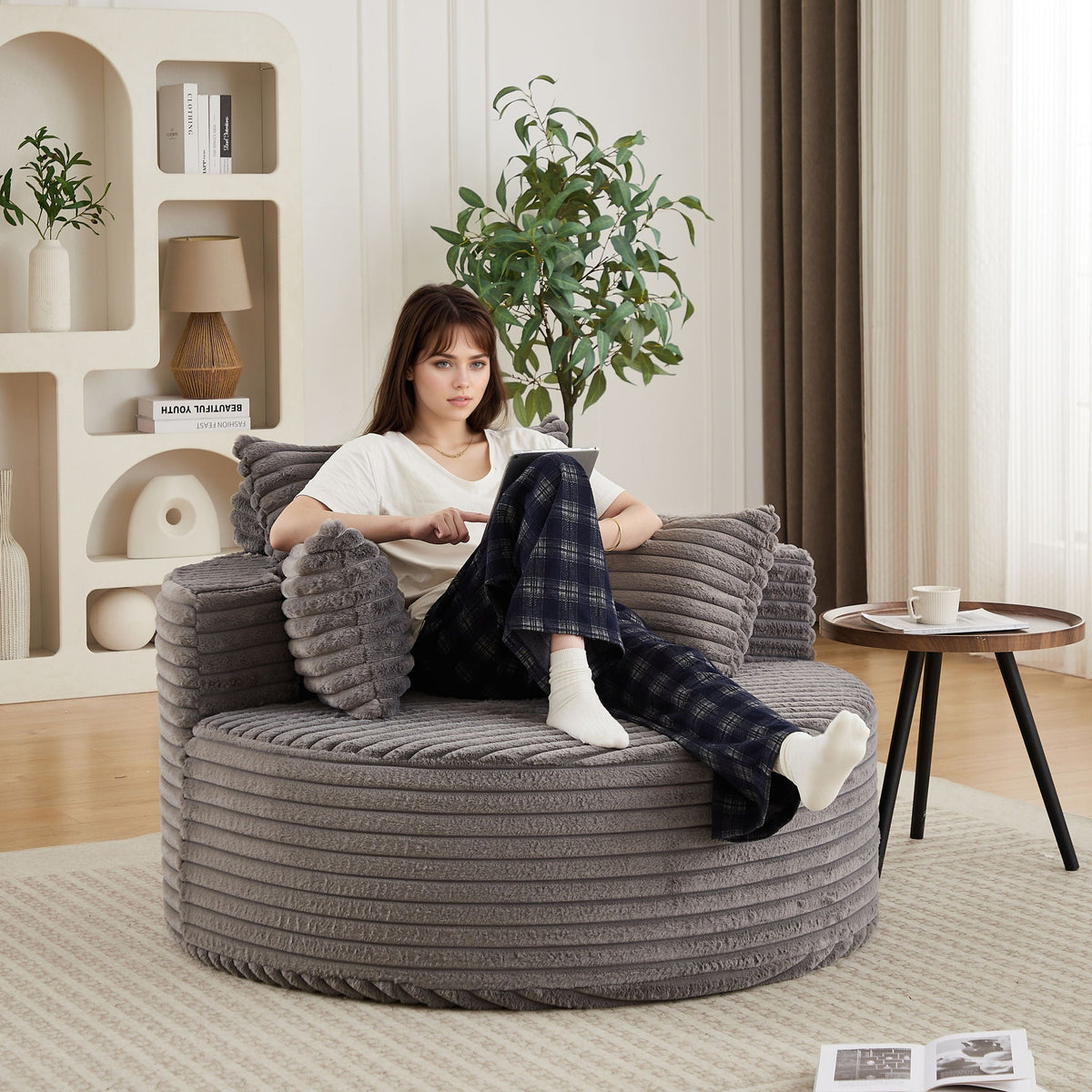 Modern Single Sofa With Backrest Pillow