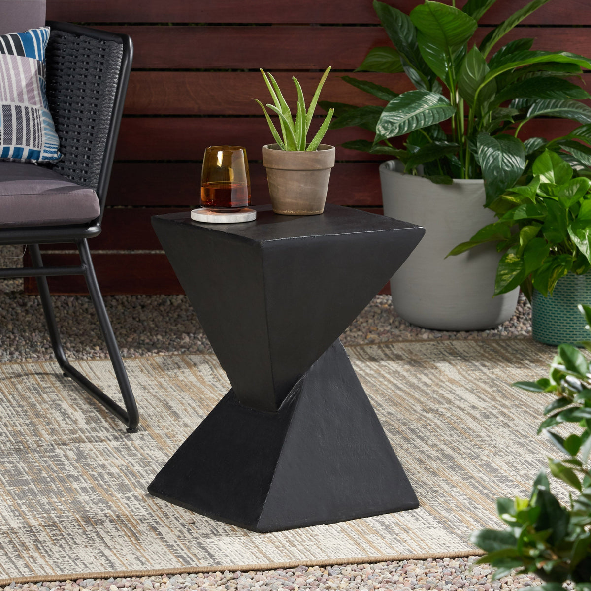 Modern Side Table – Stylish End Table Compatible with Living Room