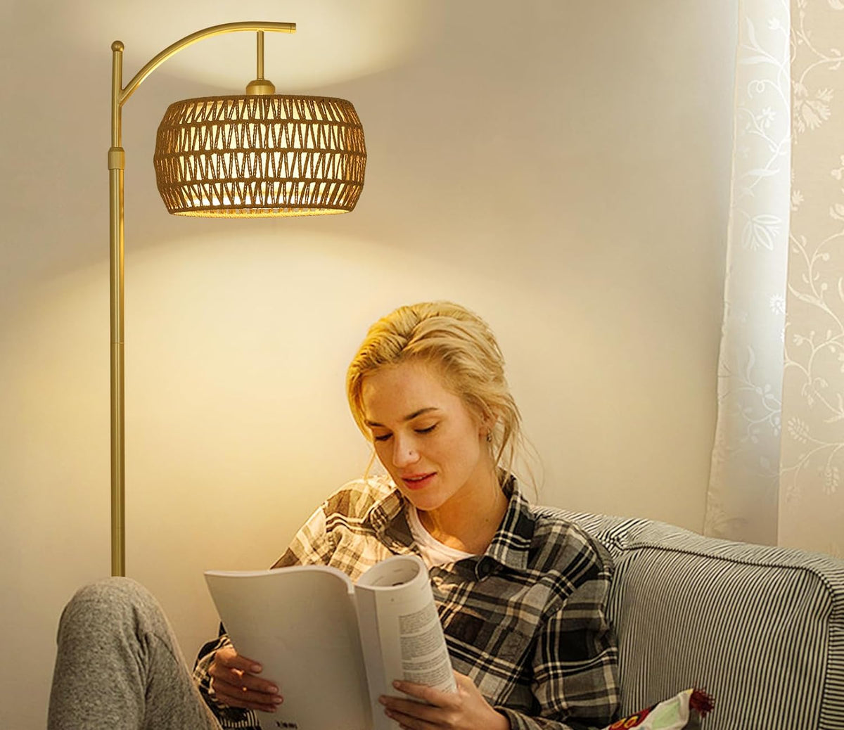 Arc Floor Lamp with 3 Color Temperatures7