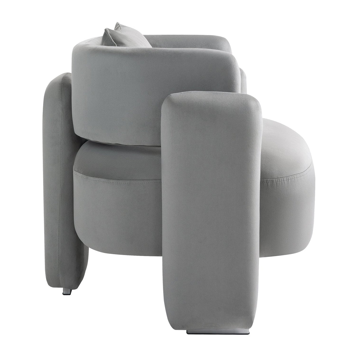 Modern design velvet lounge chair with pillows