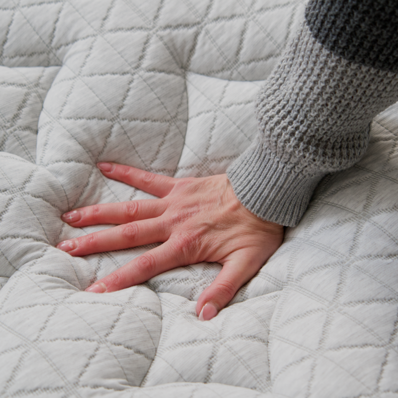 Helix Midnight Luxe Mattress - Includes TENCEL™ Cover
