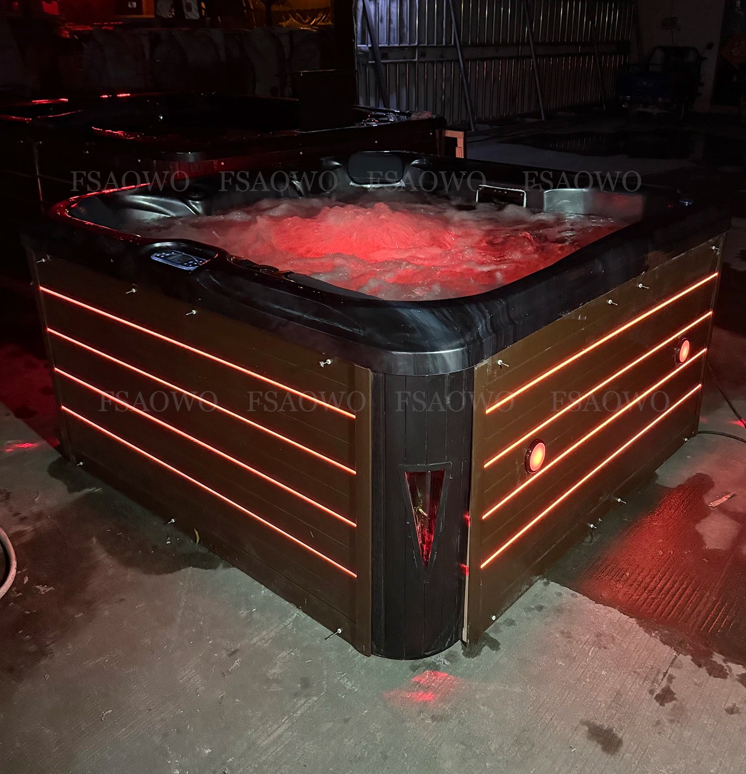 Outdoor Japanese Private Luxury Jacuzzi Deep Hot Tub Exterior Decorative Lighting