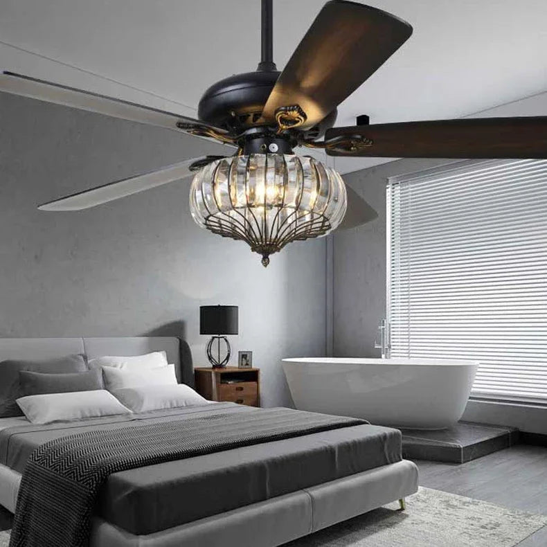 Ceiling Fan with Light