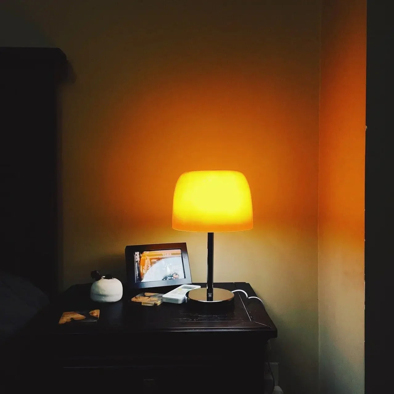 Retro American Glass Table Lamp
