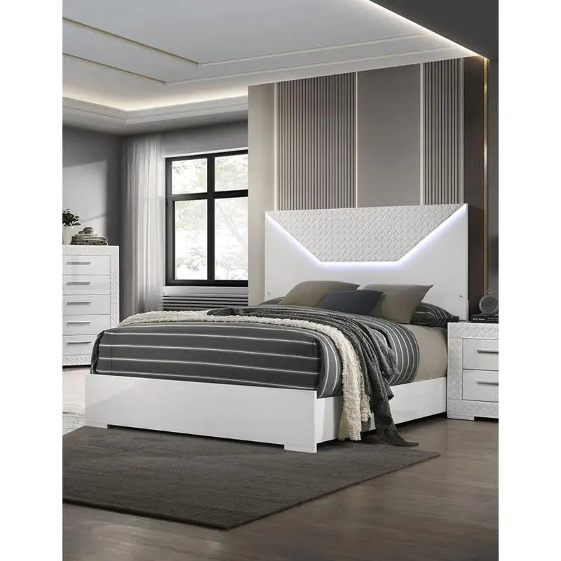 White Color Eastern King Size Bed with LED Headboard