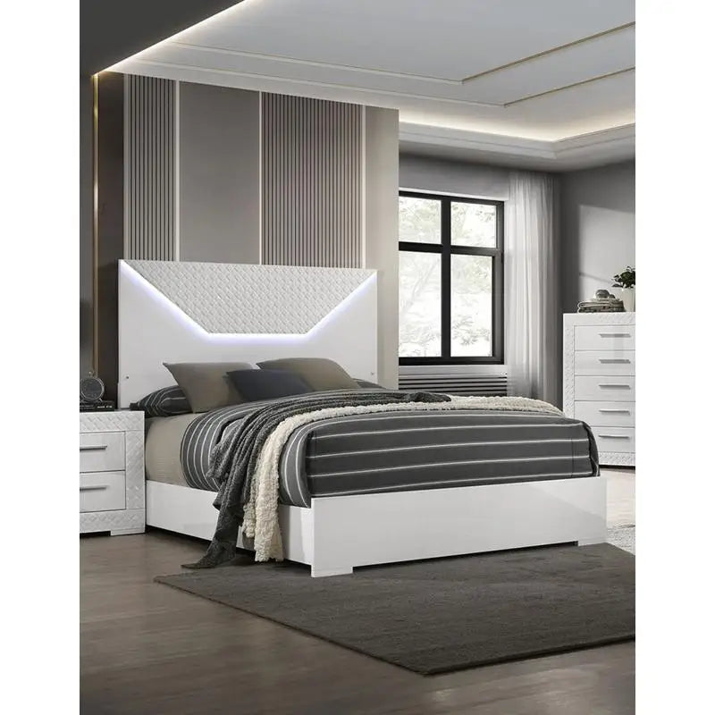 White Color Eastern King Size Bed with LED Headboard