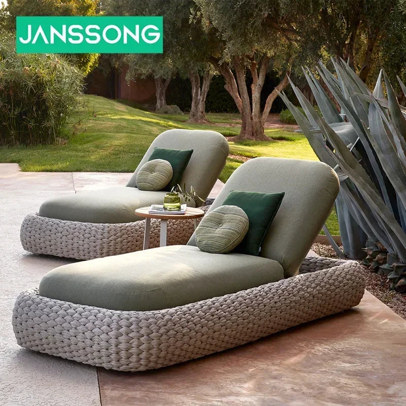 Aluminum Rattan Outdoor Lounger