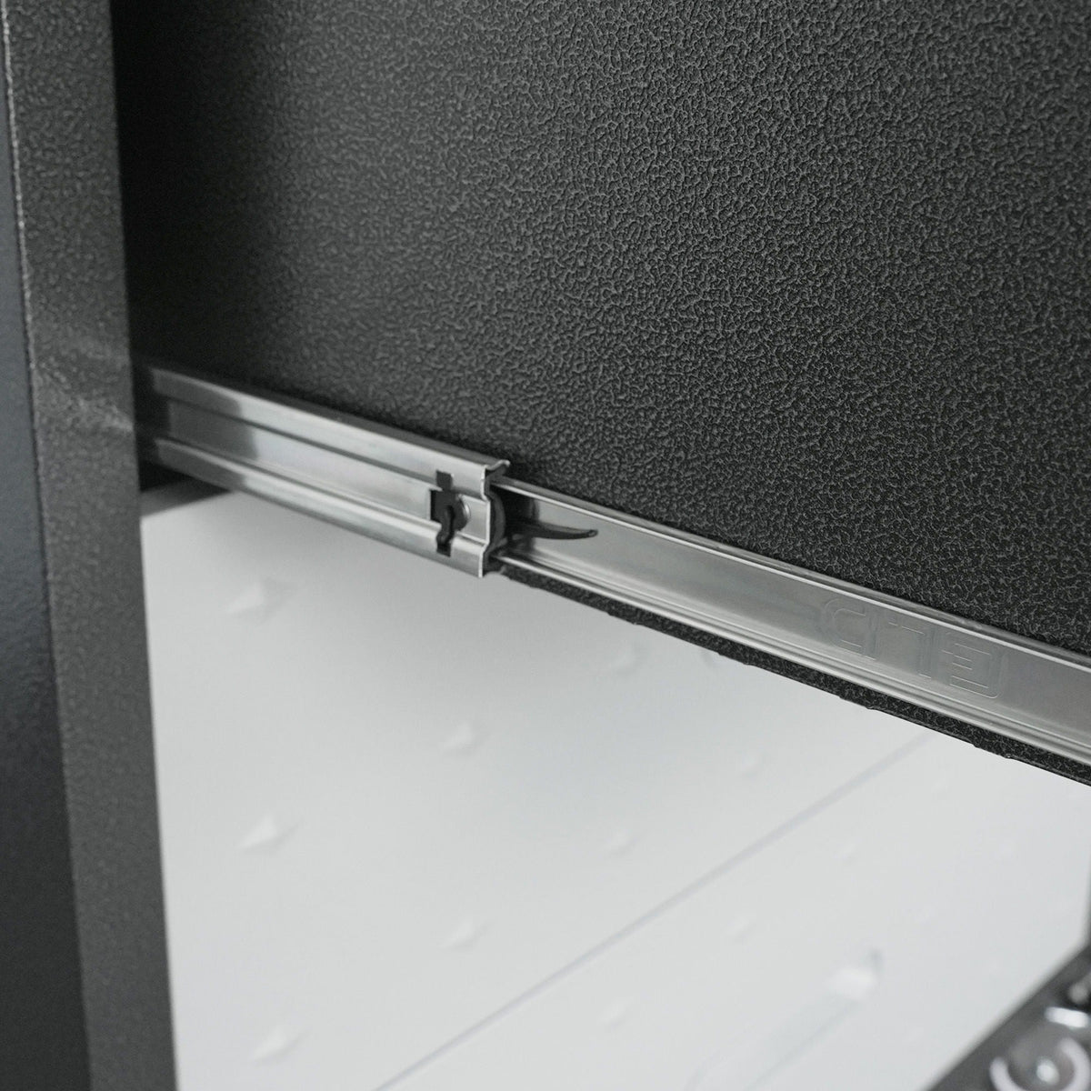 Heavy Duty Metal Storage Cabinet With Wheels 3 Drawer Tool Cabinet